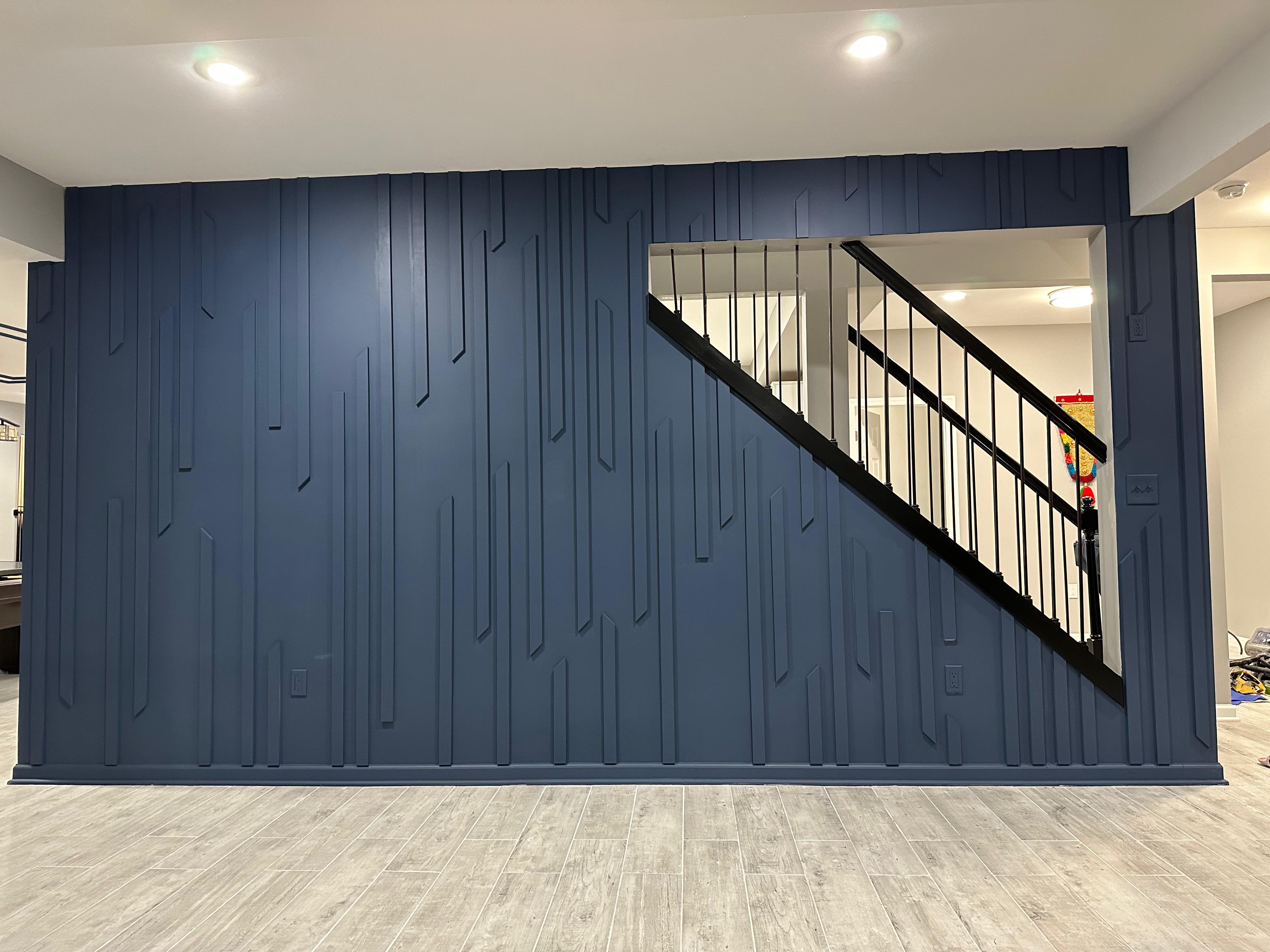 Molding wall
